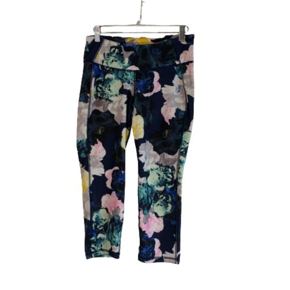 Old Navy Pants - Old Navy Active Athletic Floral Legging Capri Crop